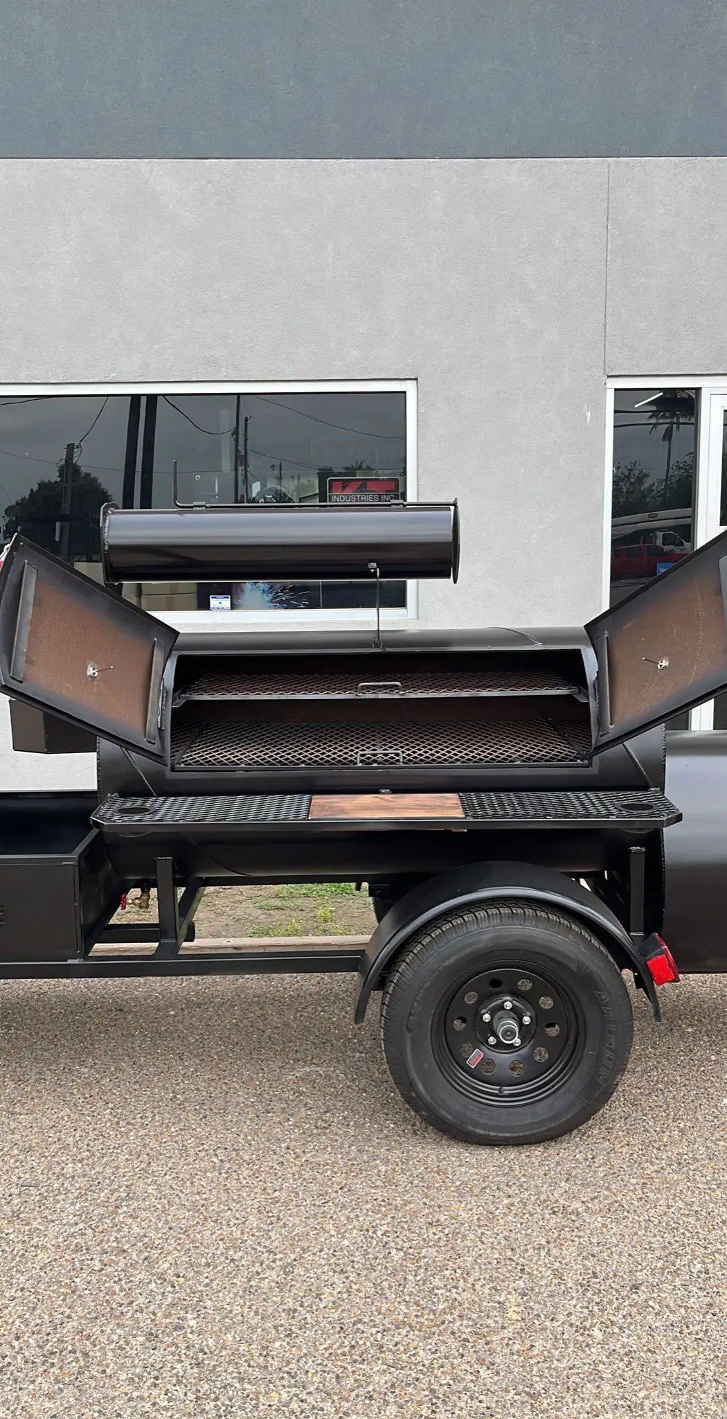 Custom-Built BBQ Smoker Trailer - Image 7