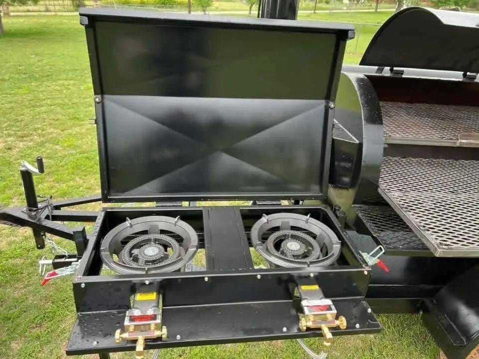 150 Gallon Offset Smoker on Trailer with Wood Storage - Image 5