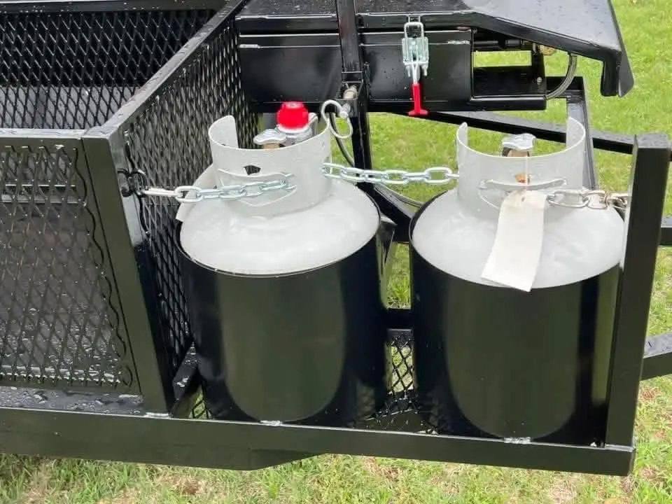 150 Gallon Offset Smoker on Trailer with Wood Storage - Image 6