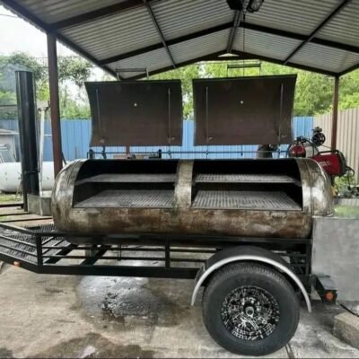 250-Gallon Offset Smoker with Santa Maria Grill