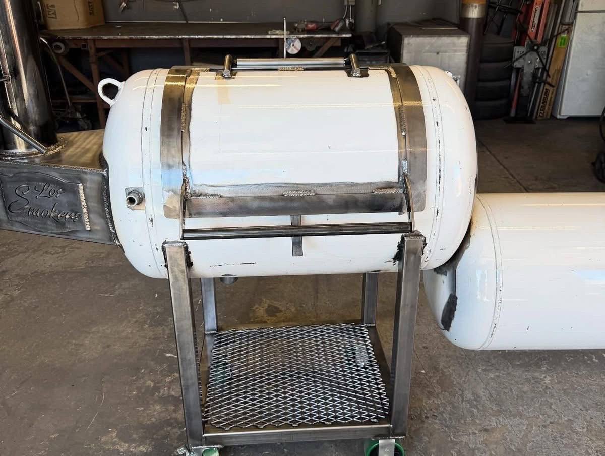 36x24 Small Backyard Cooker - Image 2