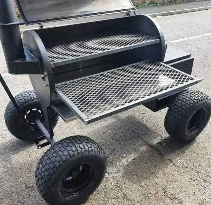 60 Gallon Smoker on Off-Road Tires - Image 4