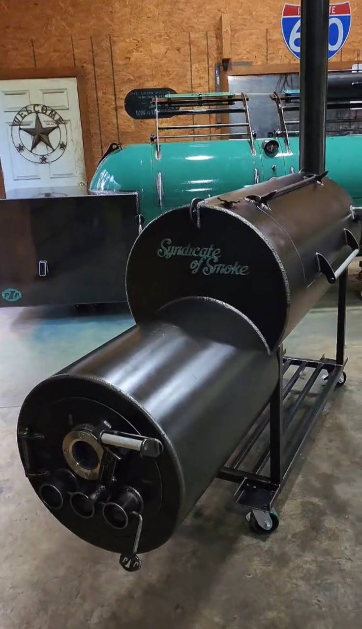 Offset Smoker on Casters - Image 8